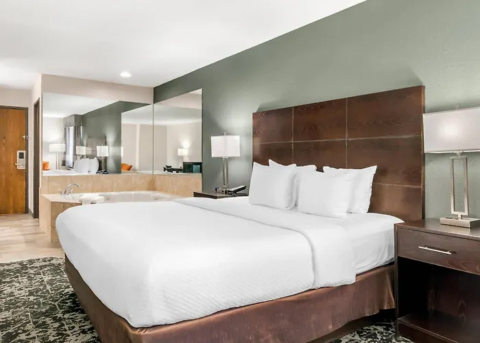Quality Inn Grand Rapids South-Byron Center Cutlerville