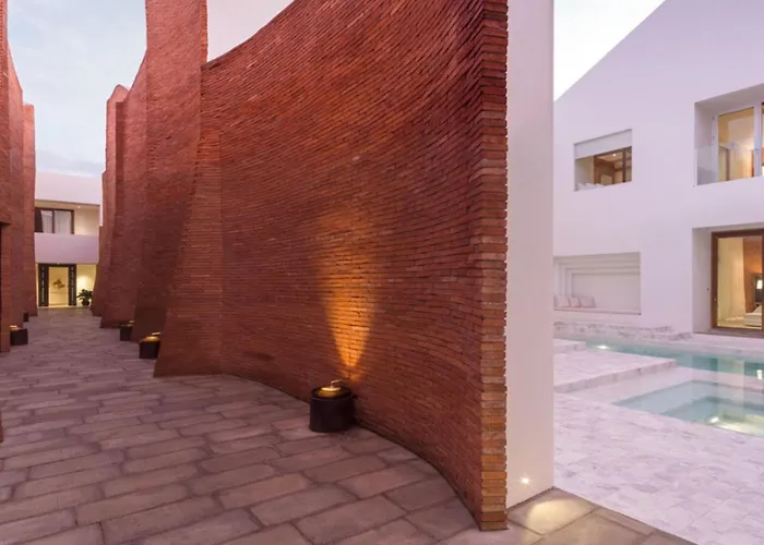 Sala Ayutthaya Hotel