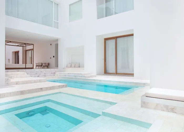 Sala Ayutthaya Hotel