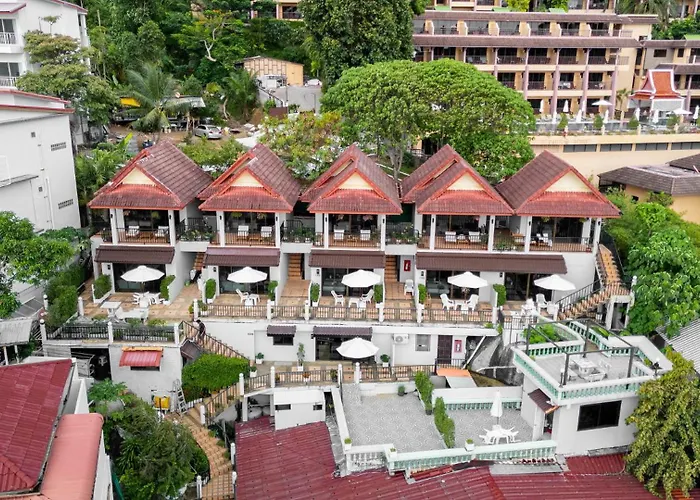 Two Chefs Inn Kata Beach 