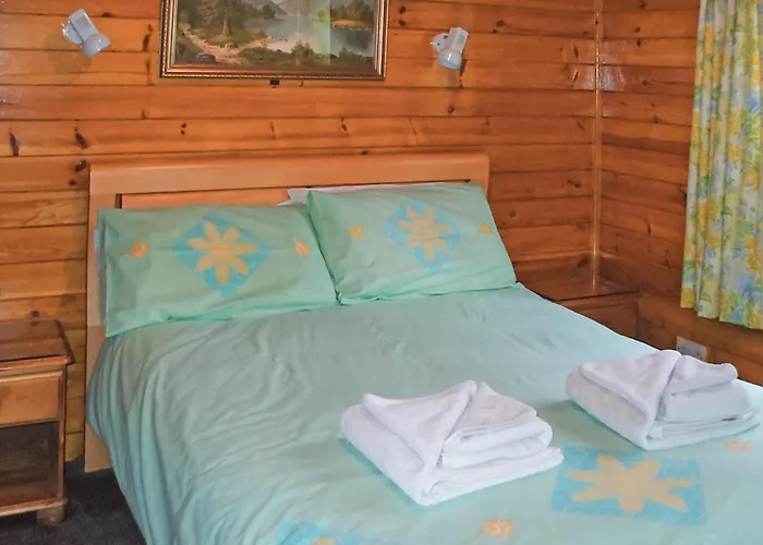 Hideaway Lodges Bo'ness