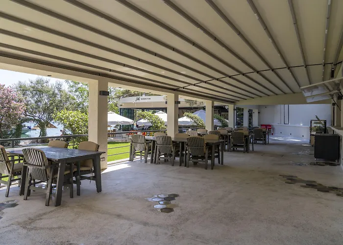 Alesta Midtown Aparthotel Fethiye