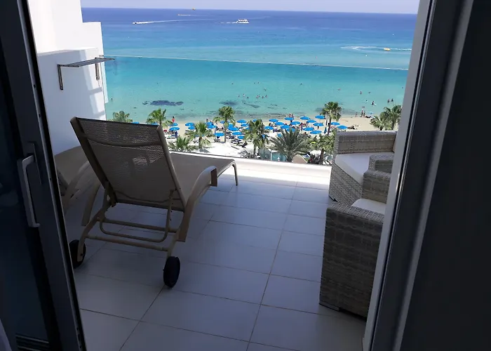 Vrissaki Beach Hotel Protaras