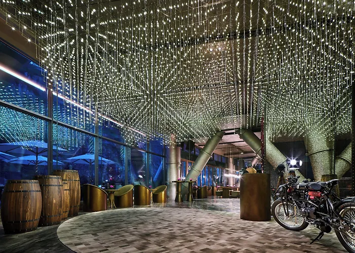 Intercontinental Hotels Shanghai Wonderland By Ihg