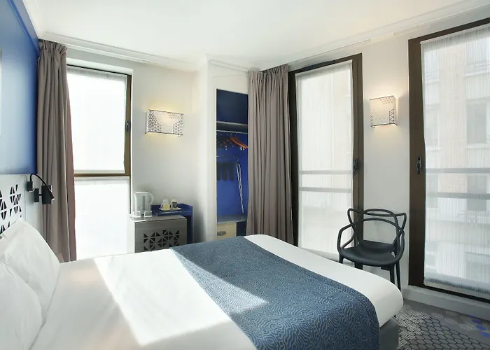 Hotel Eiffel Capitol Paris