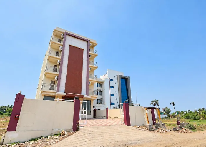 The Castle Crown - Hotel Scintilla, Somnath