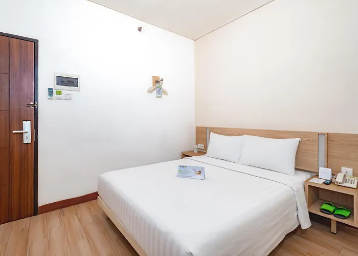 Whiz Hotel Falatehan Jakarta