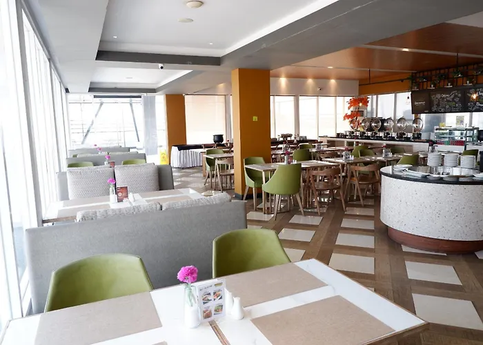 MaxOne Platinum Hayam Wuruk Hotel Jakarta