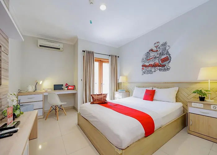 Reddoorz Premium Near Ragunan Zoo 2 Jakarta