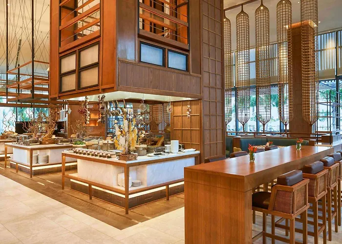 Moevenpick Resort Waverly Phú Quốc