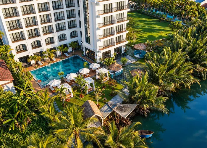 Shining Riverside Hoi An Boutique & Spa