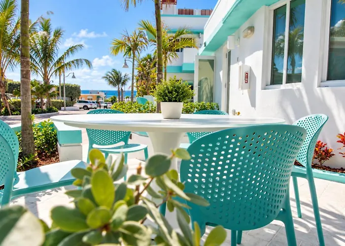 The Marlin Beachside Hollywood