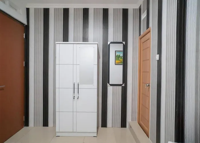 RedDoorz Plus @ Rawamangun Jakarta