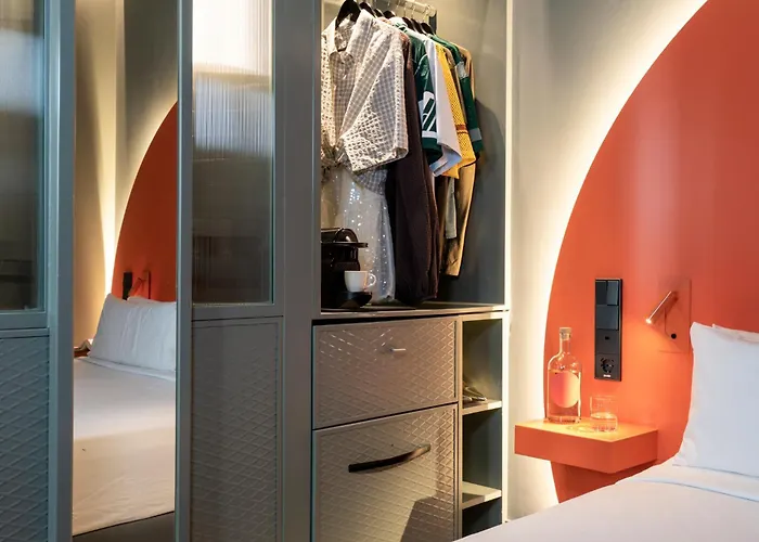 Chic&Basic Dot Hotel Madrid