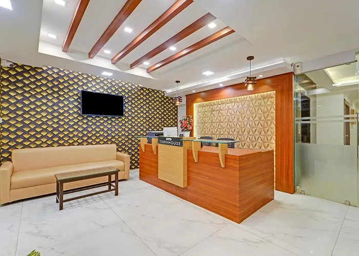 Collection O Mount Road Rich Mount Near Marina Beach Chennai