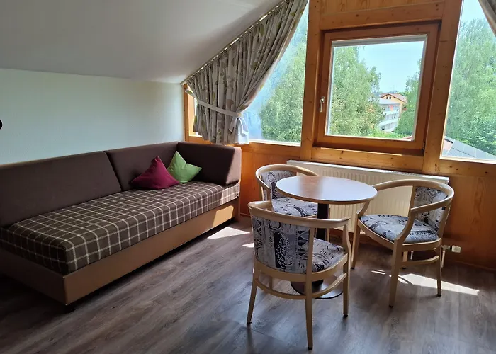 Hotel Garni Vier Jahreszeiten Bad Füssing