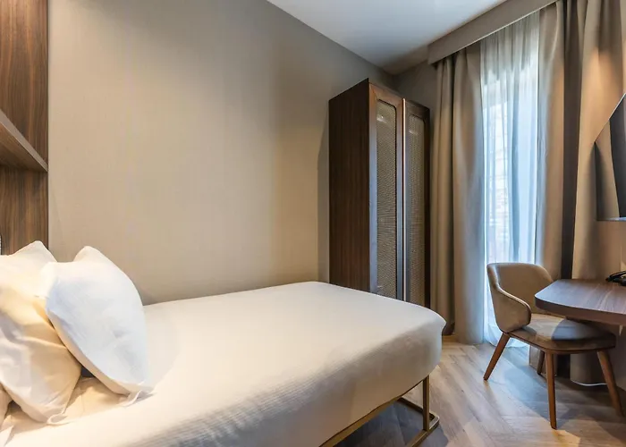 Hotel Raffaello - Sure Hotel Collection By Best Western Rome