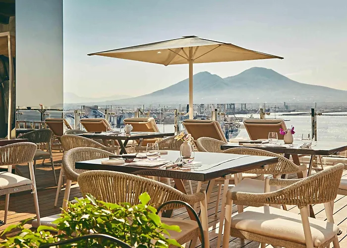 Romeo Napoli Hotel