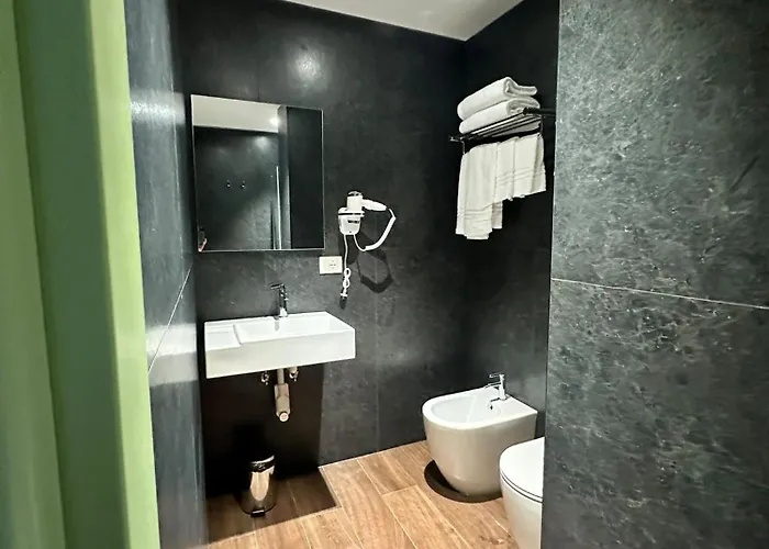 Hotel Arno Milan