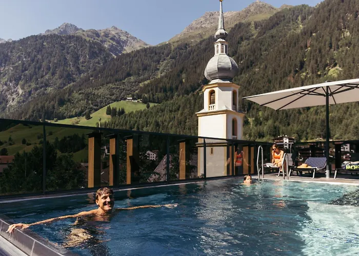 Hotel Kirchenwirt Kaunertal