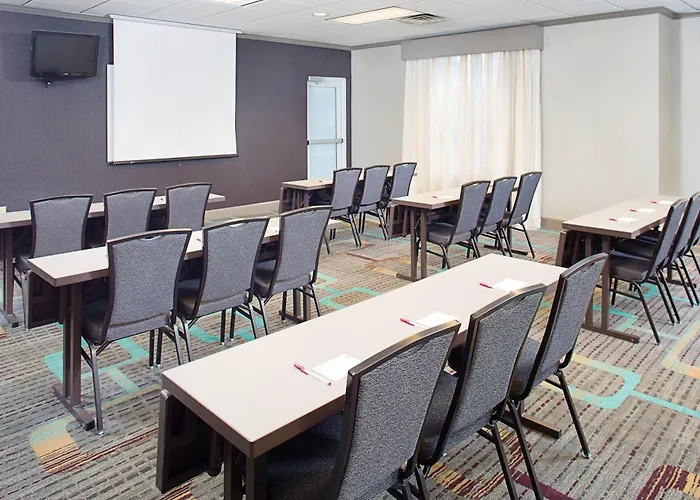 Residence Inn By Marriott Detroit Livonia