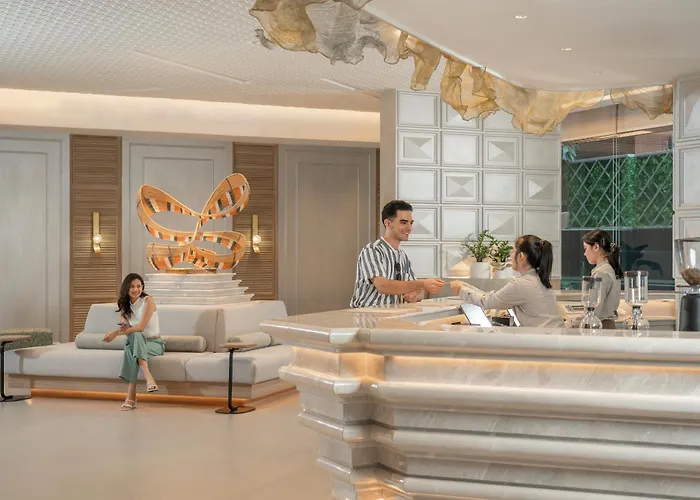 Hyatt Place Bangkok Sukhumvit 1