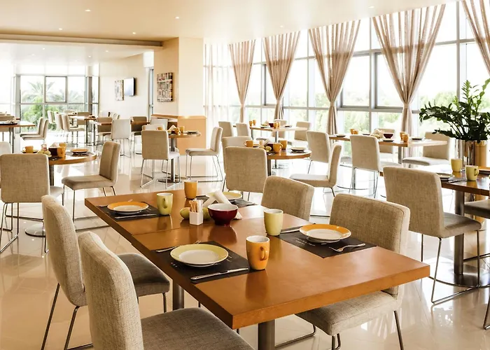 Ibis Abu Dhabi Gate Hotel