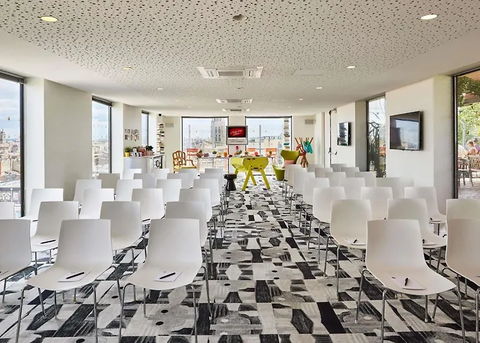Hotel Mama Shelter Bordeaux Centre