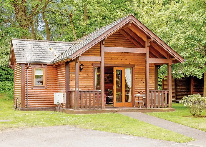 Tilford Woods Lodge Retreat Hurley 