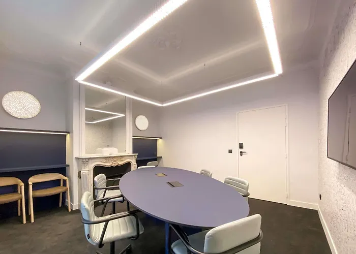 Hotel Tribe Paris Batignolles