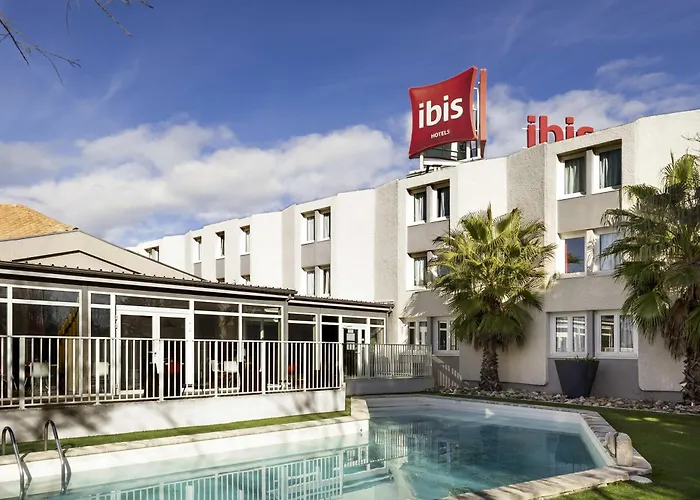 Ibis Arles Hotel