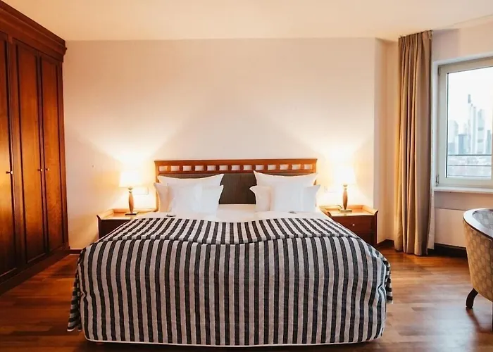 Main Plaza Suite Tower Frankfurt am Main