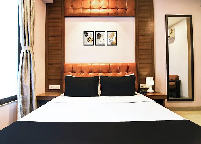 Super Hotel O Tagore Park Laskarhat Formerly Shankar Guest House Kolkata