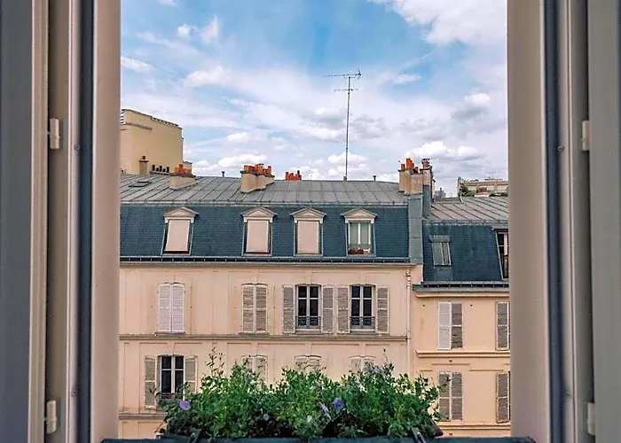 Hotel Nude Paris - Color Vision
