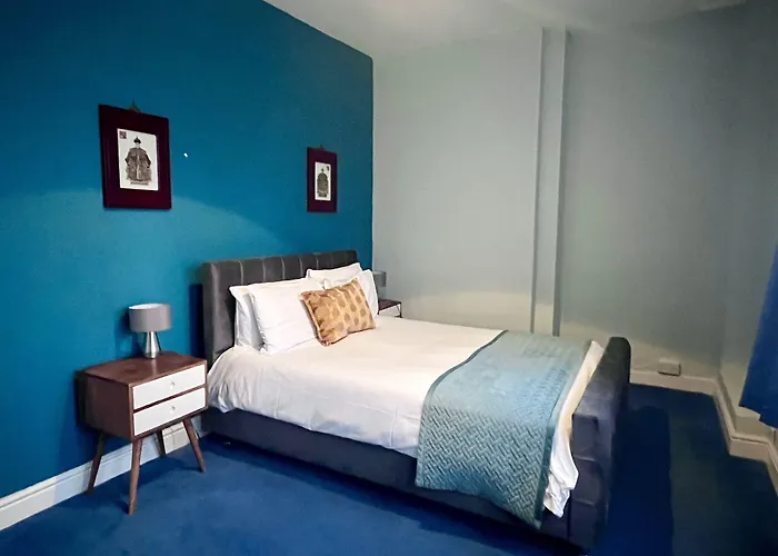 The Blue Piano Guesthouse Birmingham