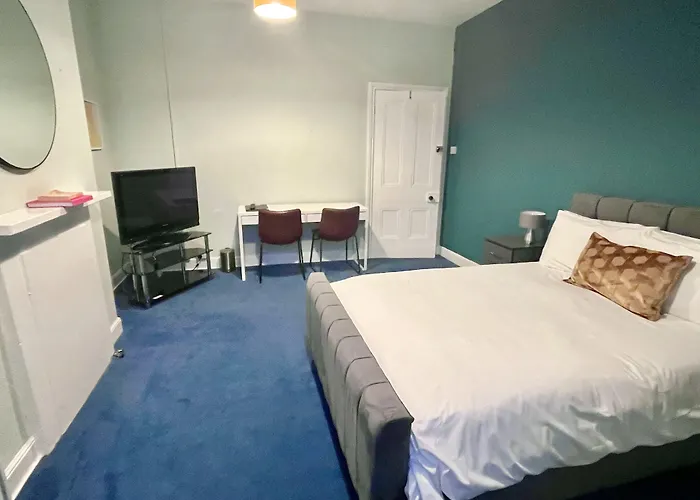 The Blue Piano Guesthouse Birmingham
