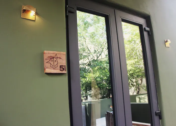 Loba Tulum Male Only Bed & Breakfast