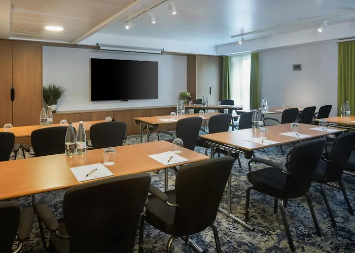 Doubletree By Hilton London Excel Hotel