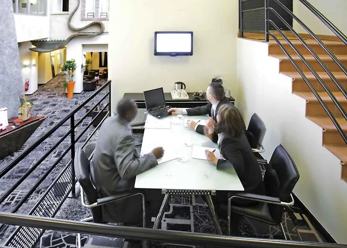 TRIBE Strasbourg Centre Gare Hotel