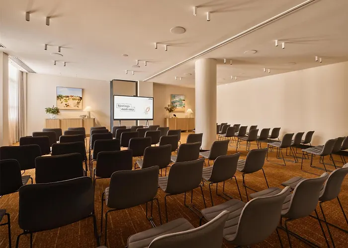 Adina Sydney Darling Harbour Aparthotel