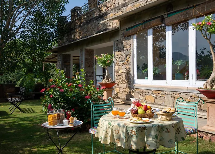 Devra Udaipur Hotel