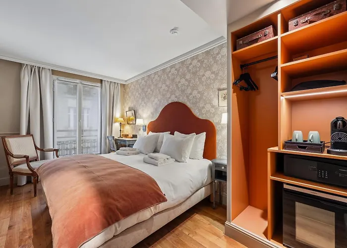 Hôtel de l'Avre Paris
