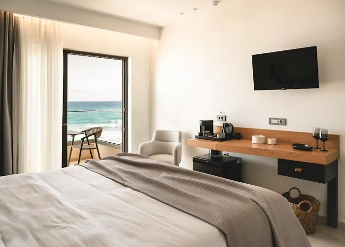 Batis Aero Beachfront Wellbeing Hotel Rethimnon