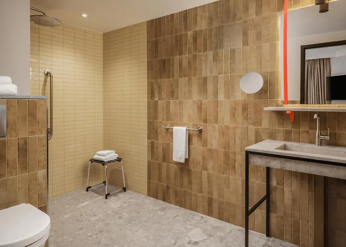Clubtrotteur Paris, A Tribute Portfolio Hotel