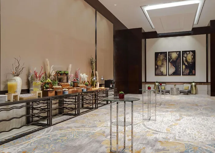 Swissotel Living Al Ghurair Mall Dubai-Apartments