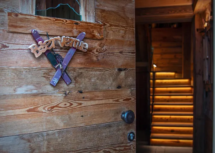 Chalet Matterhorn Francois - Central Alpine Chalet With Private Spa & Breakfast Breuil-Cervinia
