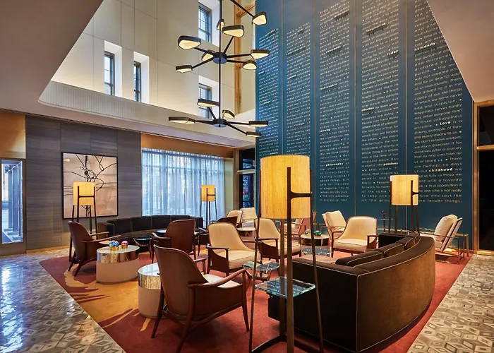 Hotel Viceroy Chicago