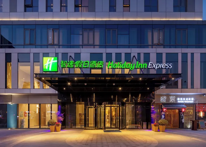 Holiday Inn Express Shanghai Huijin By Ihg