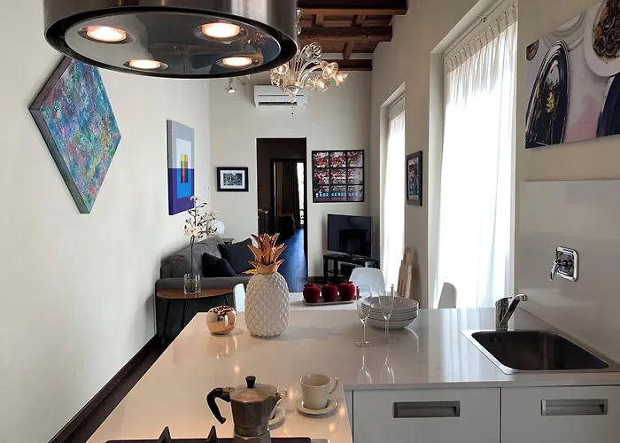 Florence Art Apartments