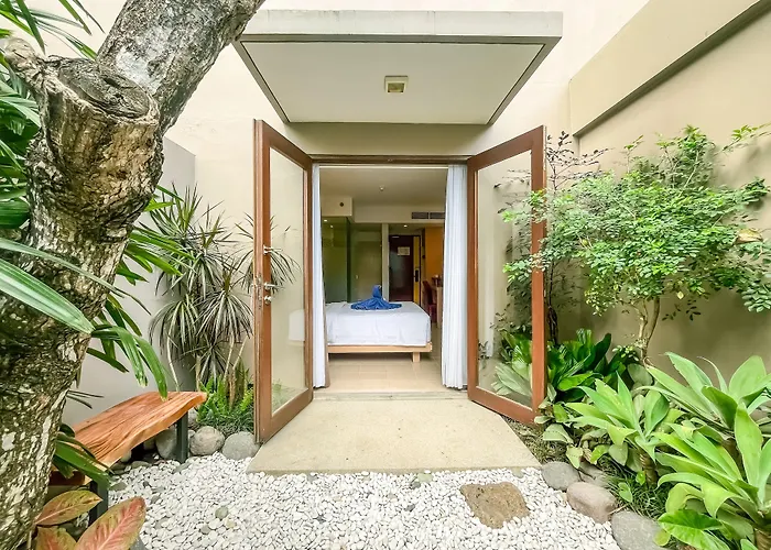 Kuta Beach Hotel